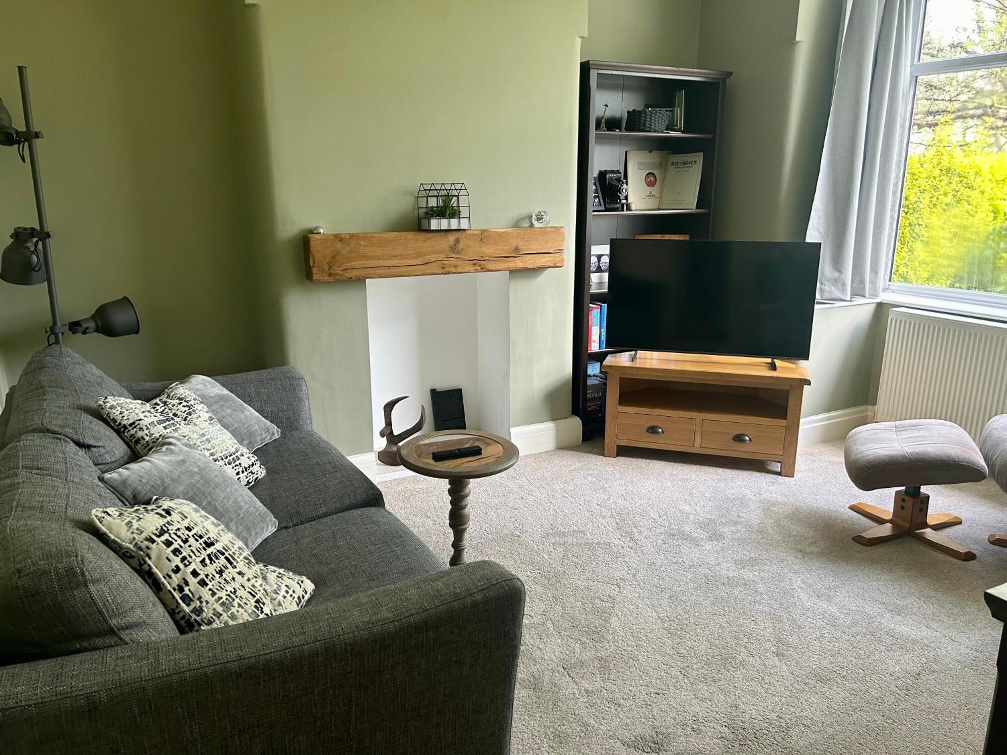Lovely, Large Double Bedroom With Park View In Home Hazel Grove Luaran gambar